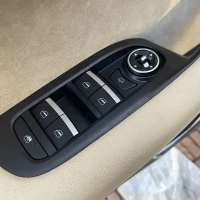 61fc0fdb-b875-4531-9c62-b706b3e28638_18592d62-aded-4706-9135-763b418edede